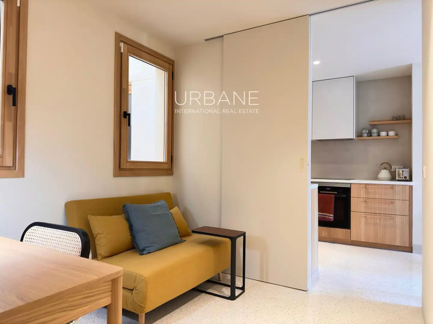 Außenansicht von Wohnung zur Miete in Barcelona mit Klimaanlage, Heizung und Terrasse