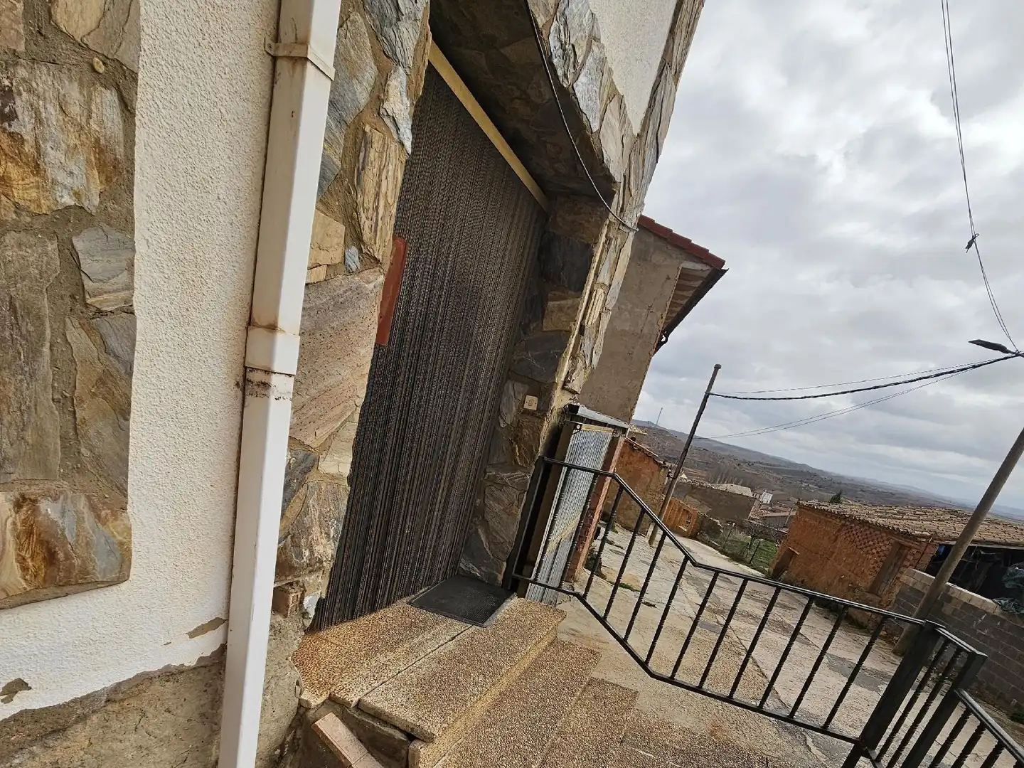 Vista exterior de Piso en venta en Serón de Nágima con Trastero