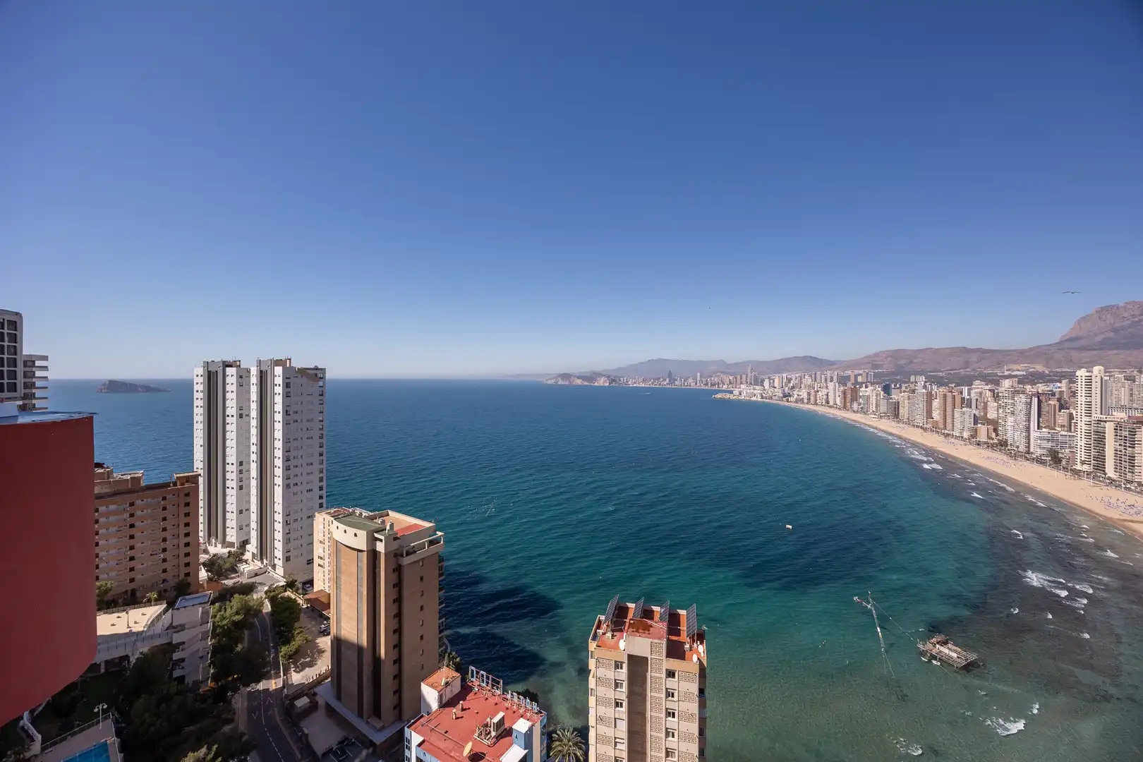Habitación de Ático en venta en Benidorm con Piscina y Piscina comunitaria