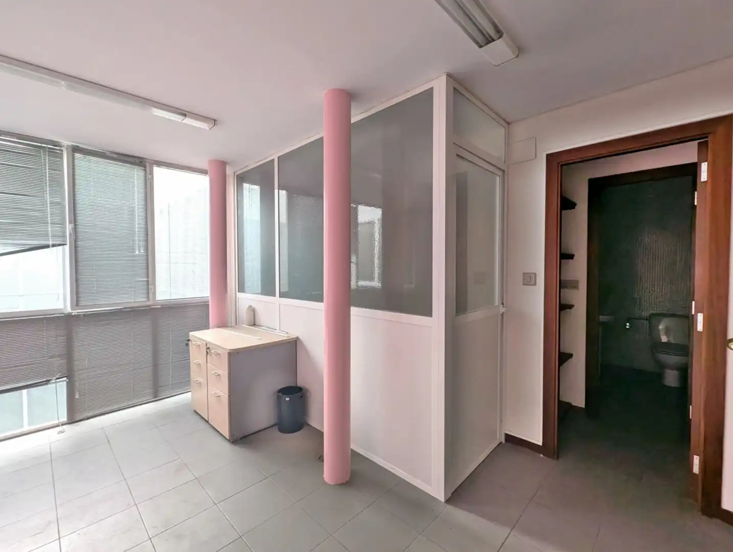 Business premises to rent in Torrelavega - CALLE RUIZ TAGLE, imagen 3