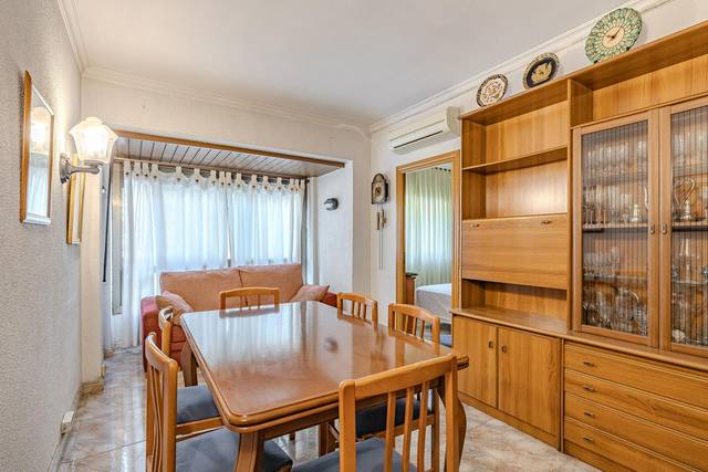 Piso en Venta en De Fabra I Puig en Vilapicina i la Torre Llobeta
