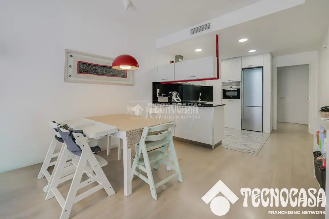 Cocina de Piso en venta en Barcelona con Aire acondicionado, Calefacción y Terraza