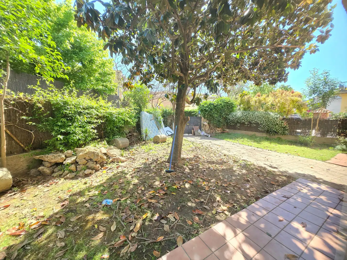 Jardí de Casa o xalet en venda en Sant Just Desvern amb Aire condicionat, Calefacció i Jardí privat