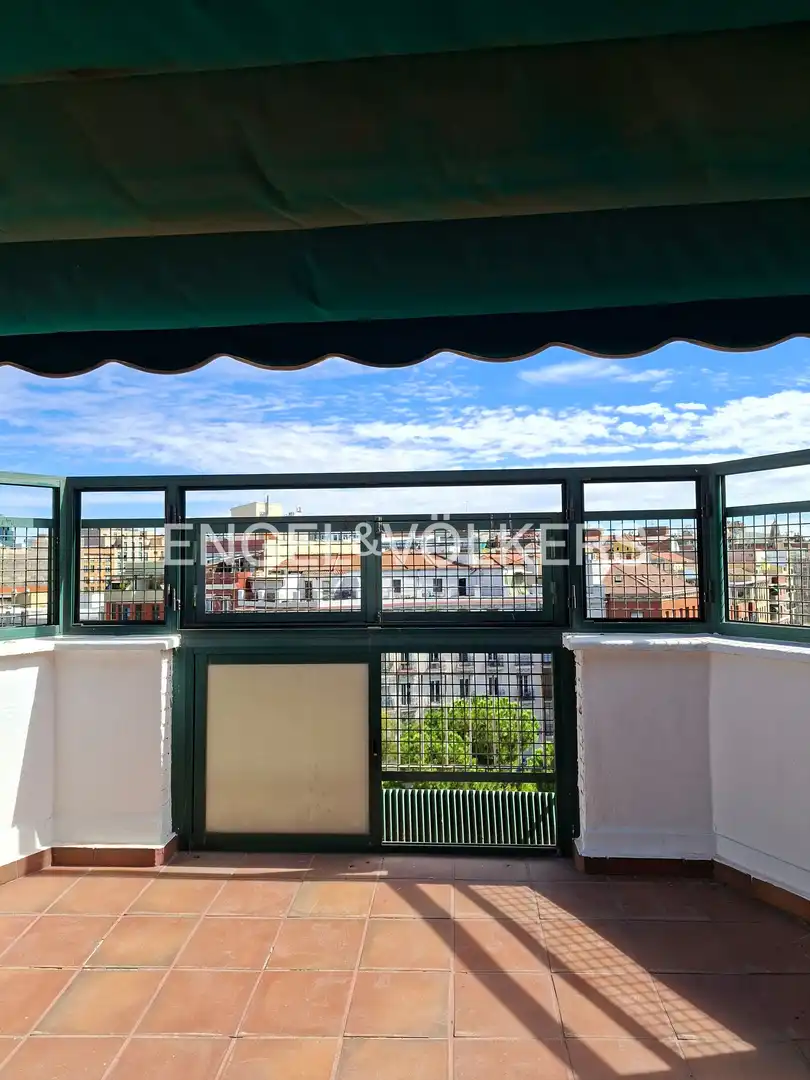 Balcony of Flat for sale in Madrid  with Air Conditioner, Heating and Terrace