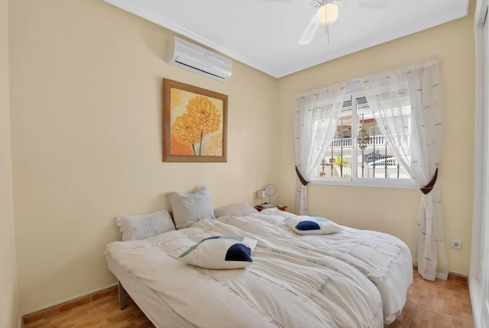 Habitación de Casa adosada en venta en Rojales con Aire acondicionado, Jardín privado y Terraza