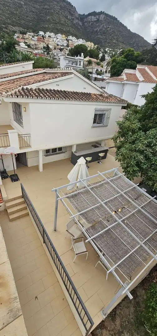 Terrassa de Casa o xalet en venda en Alhaurín de la Torre amb Aire condicionat, Calefacció i Parquet