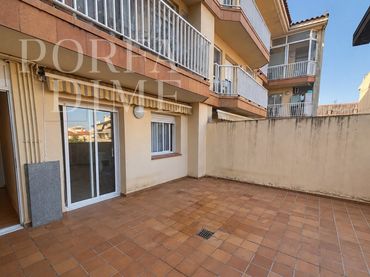 Wohnung mit Aufzug zum Verkauf in Calle Guilleries