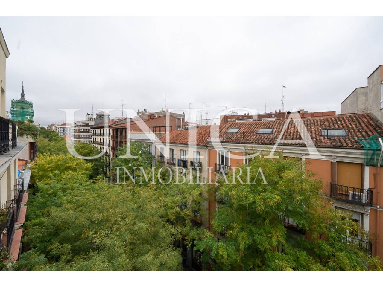 Flat for sale in Gaztambide