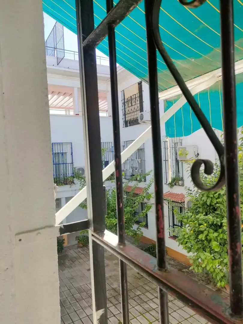 Balcony of Flat for rent in Sevilla  with Air Conditioner and Furnished
