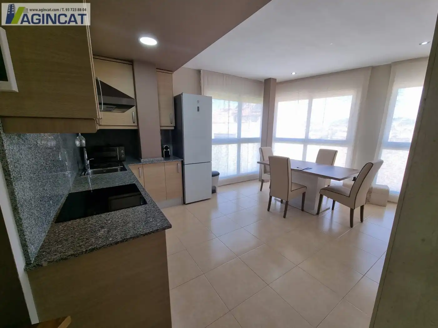 Cocina de Ático en venta en Sabadell con Terraza, Amueblado y Alarma