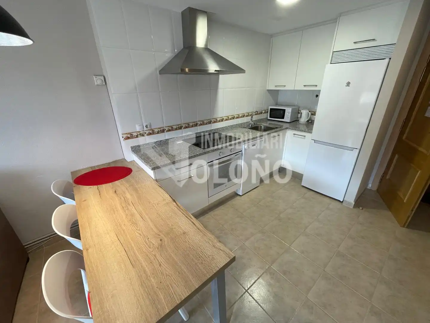 Cocina de Apartamento en venta en Cuzcurrita de Río Tirón con Calefacción, Terraza y Amueblado