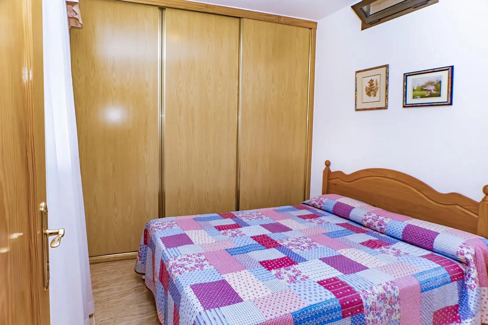 Schlafzimmer von Country house zum Verkauf in Paterna del Río