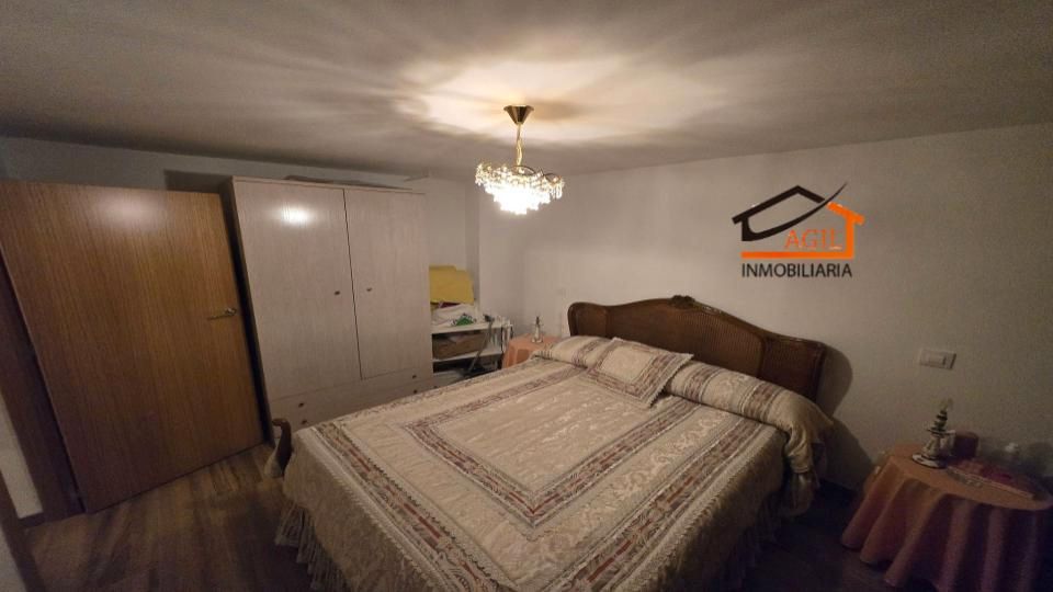 Bedroom of Single-family semi-detached for sale in Leganés  with Air Conditioner, Heating and Private garden