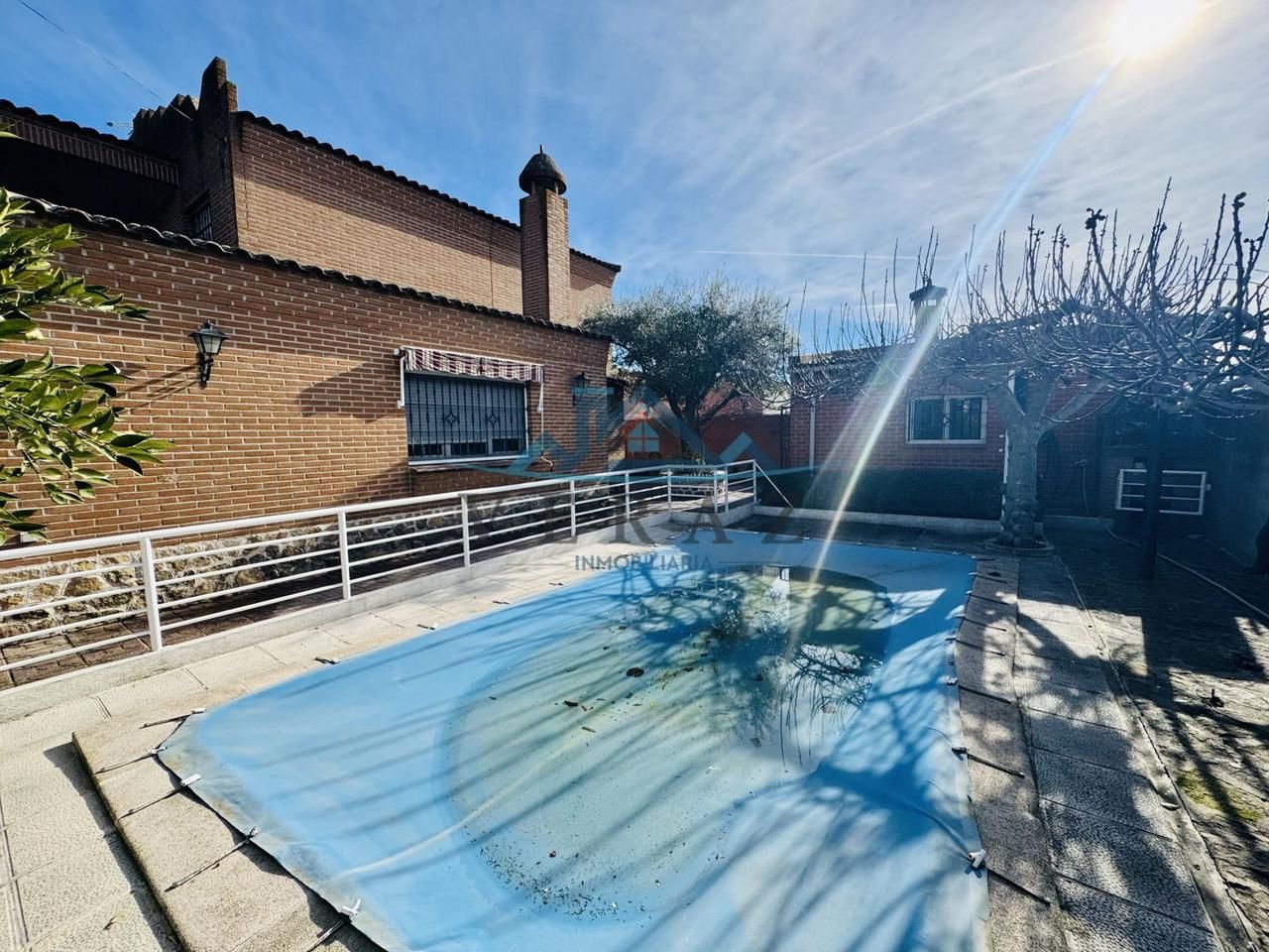 Swimming pool of House or chalet for sale in Talavera de la Reina  with Air Conditioner, Heating and Private garden