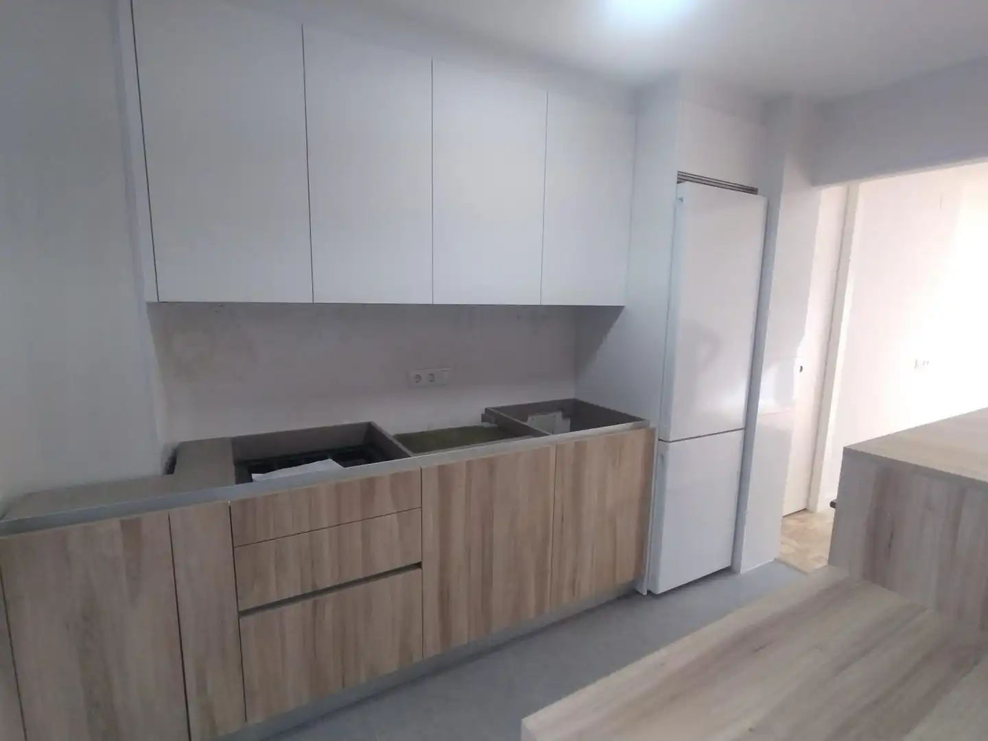 Kitchen of Flat for rent in Valladolid  with Air Conditioner, Heating and Parquet flooring