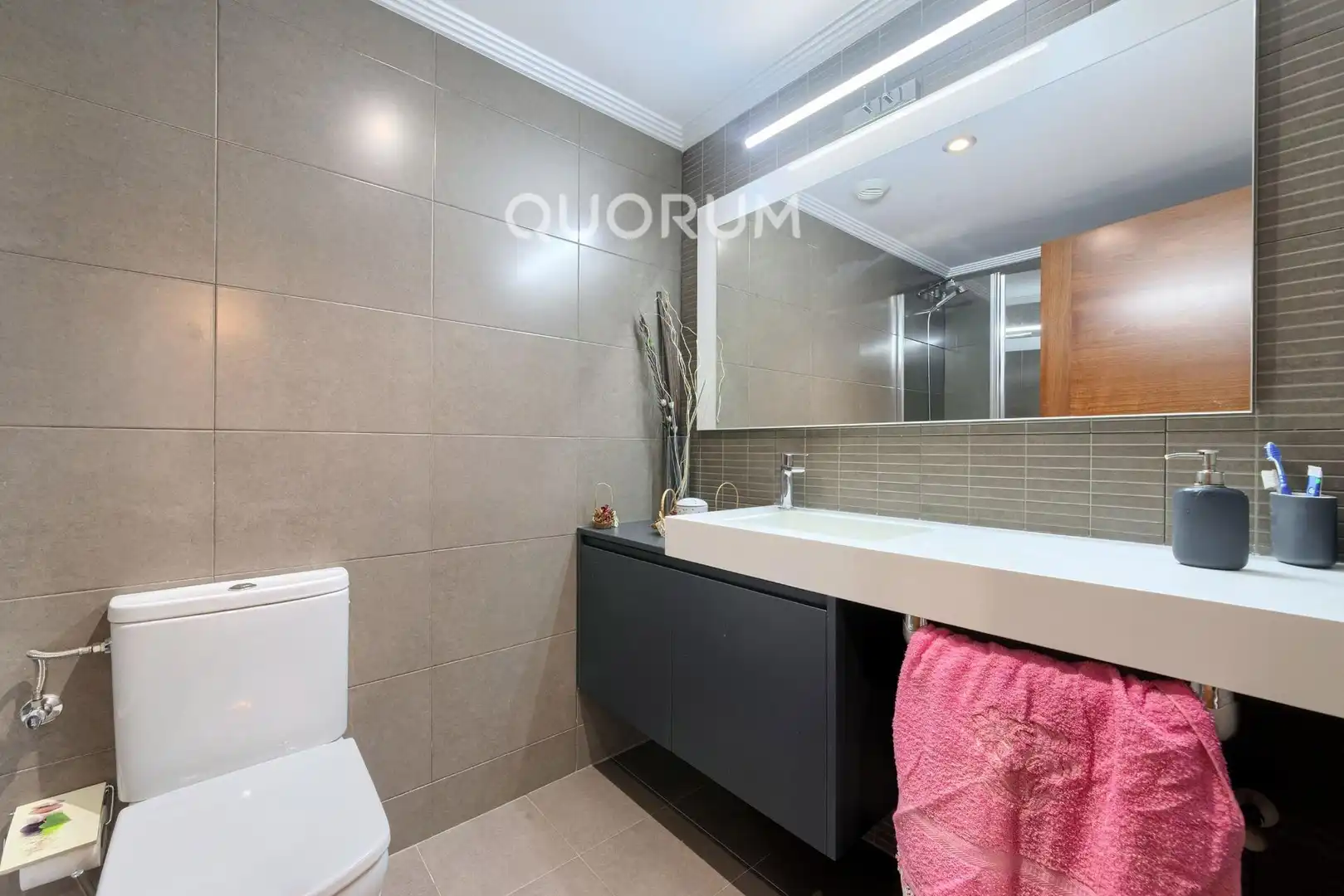 Baño de Piso en venta en Arrigorriaga con Calefacción, Terraza y Trastero