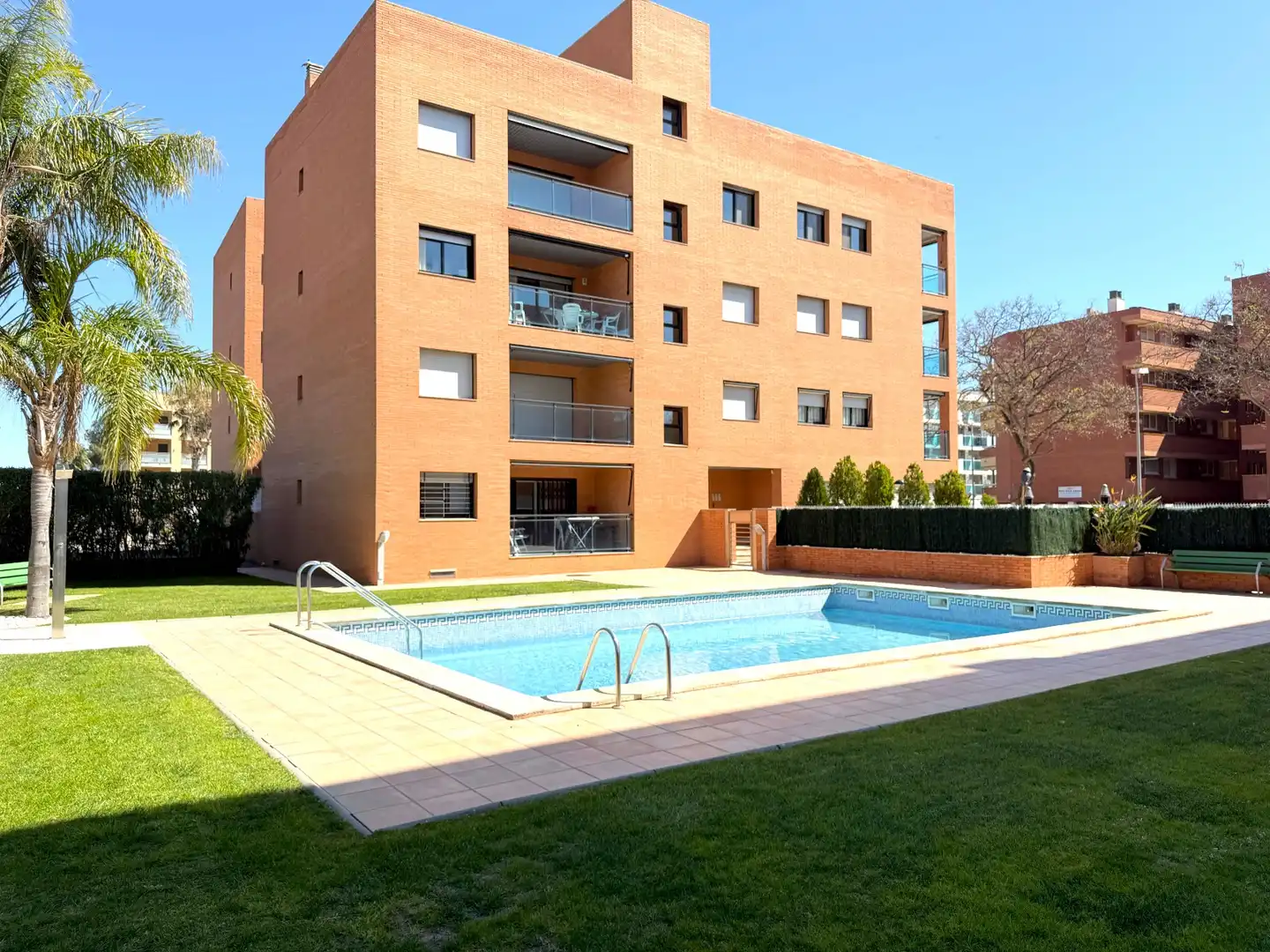Piscina de Apartamento en venta en Cambrils con Calefacción, Jardín privado y Amueblado