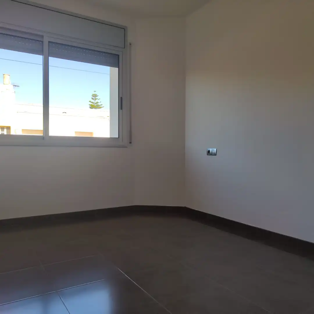 Planta baja de alquiler en Deltebre