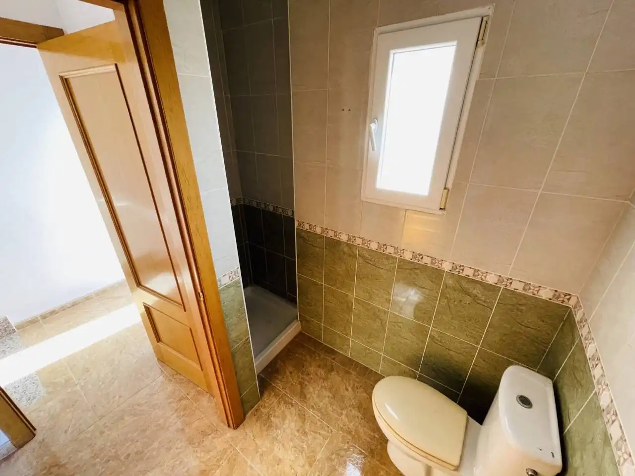 Bathroom of Duplexes for sale in Cartagena  with Air Conditioner, Heating and Private garden