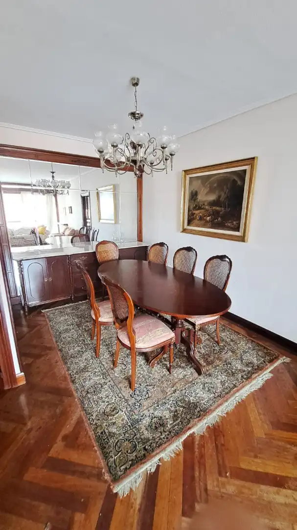 Comedor de Piso en venta en Bilbao  con Calefacción y Terraza