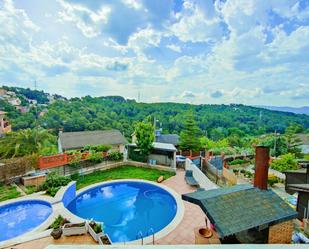 Swimming pool of House or chalet for sale in Rubí  with Air Conditioner, Terrace and Balcony