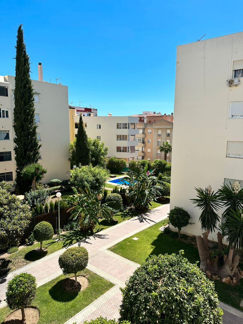 Exterior view of Flat for sale in Benalmádena  with Air Conditioner, Terrace and Furnished