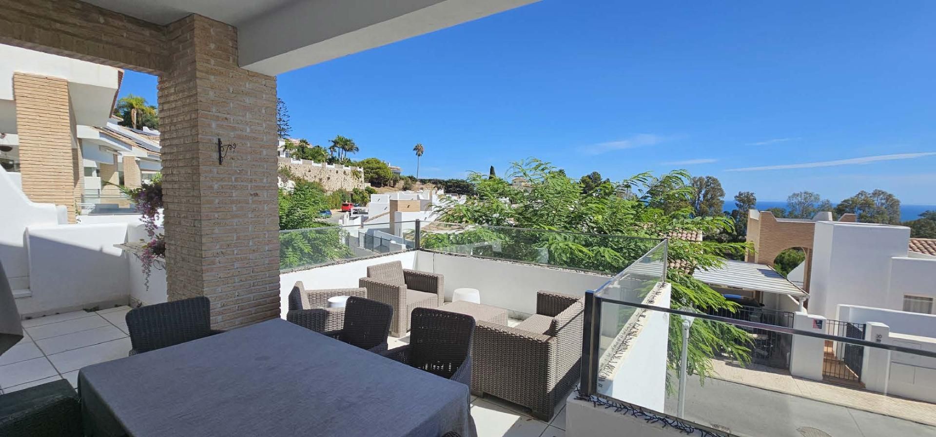 Terrassa de Casa adosada en venda en Benalmádena amb Aire condicionat, Terrassa i Piscina comunitària