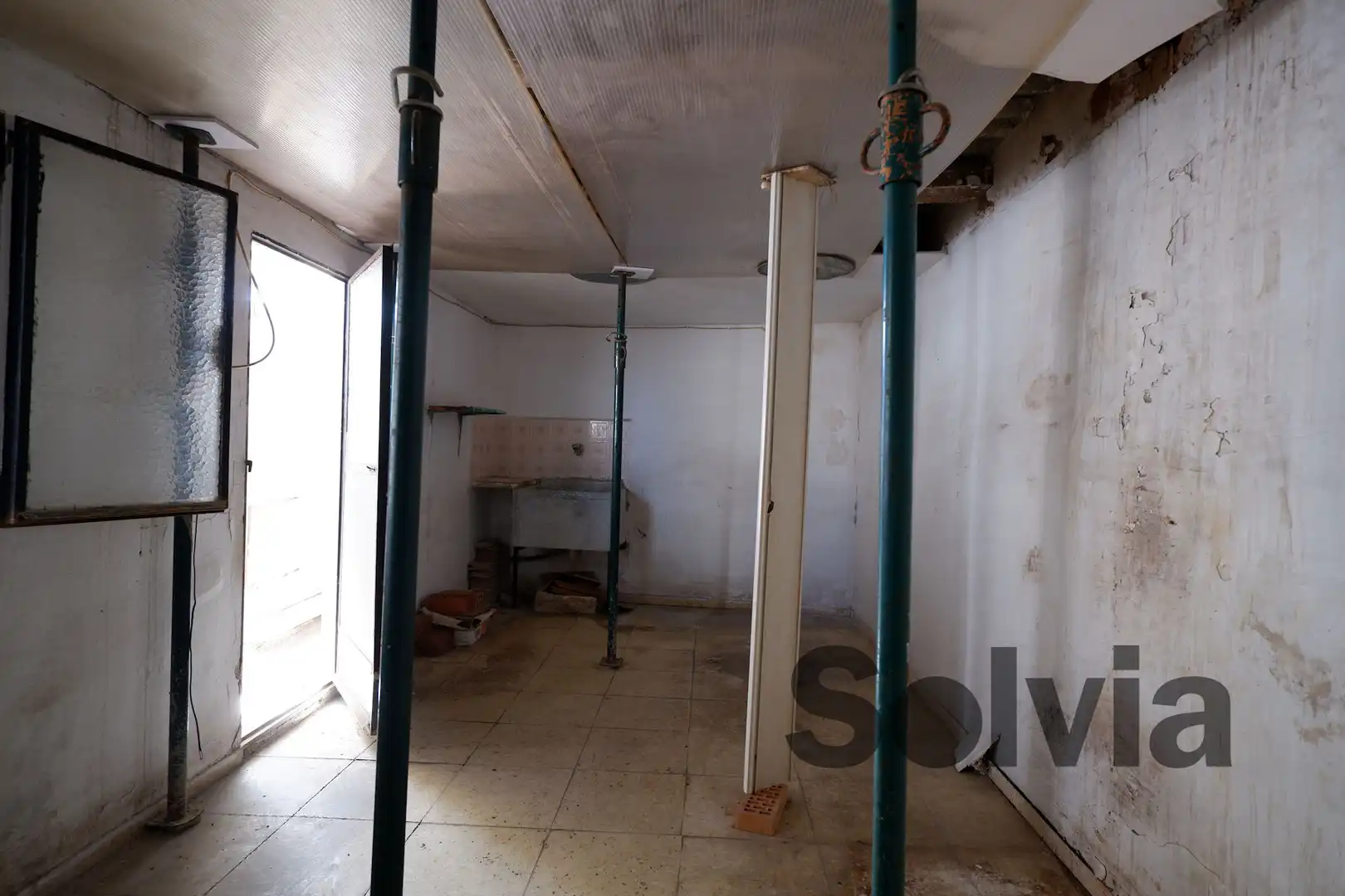 Casa adosada en venta en Sagunto / Sagunt con Terraza y Balcón