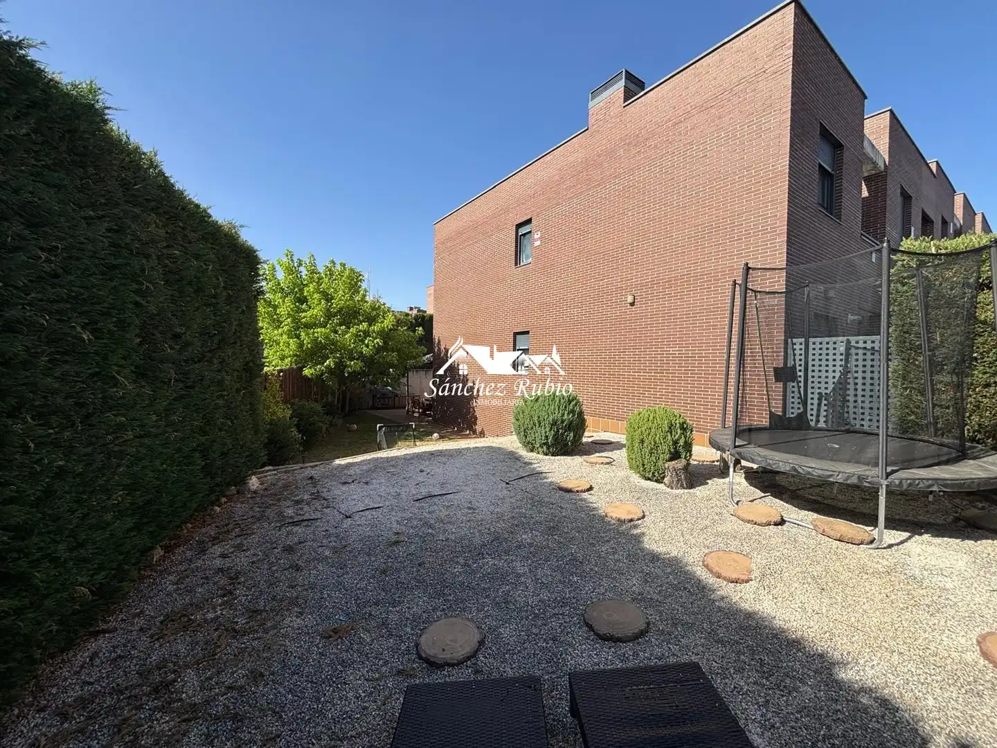 Jardí de Casa adosada de lloguer en Torrelodones amb Aire condicionat, Calefacció i Jardí privat