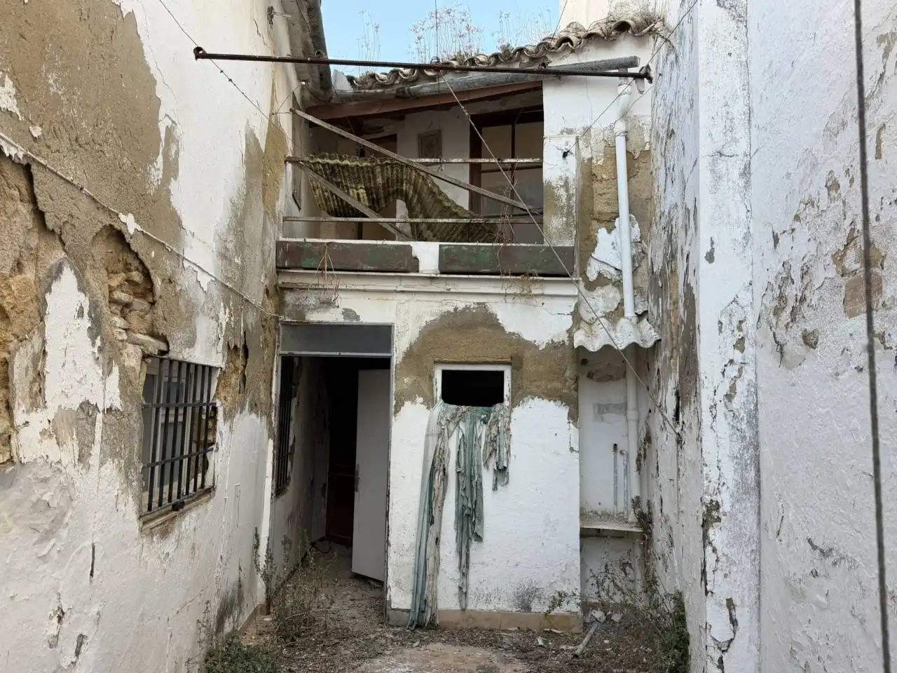 Exterior view of Houses for sale in Osuna  with Private garden