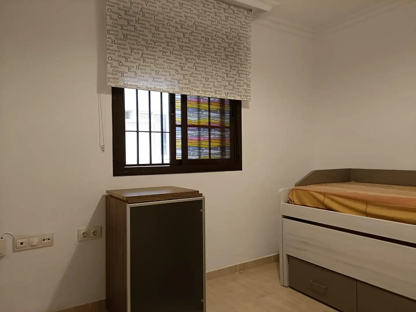Bedroom of Flat for rent in Roquetas de Mar  with Terrace, Furnished and Community pool