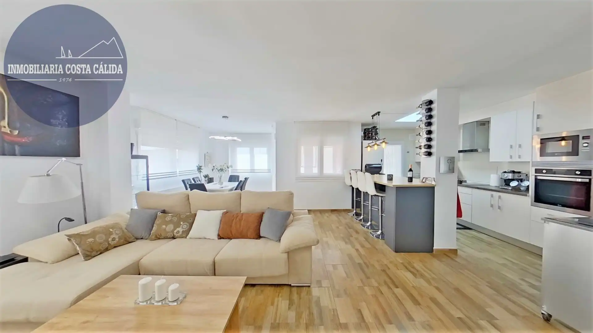 Sala de estar de Piso en venta en Águilas con Aire acondicionado, Calefacción y Trastero