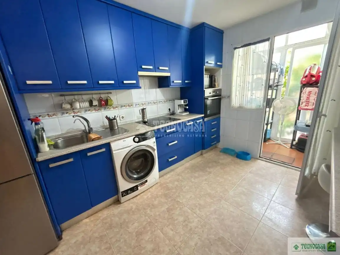 Cocina de Piso en venta en Ciudad Real con Aire acondicionado, Calefacción y Piscina comunitaria