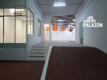 Nave industrial en venta en Crevillent