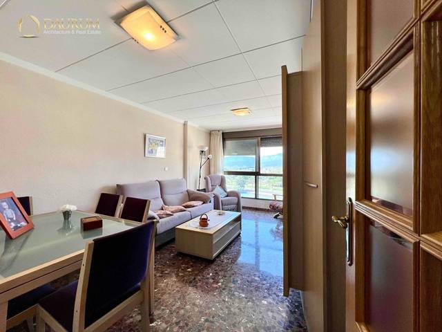 Piso en Venta en Ausias March en Pueblo de Cullera