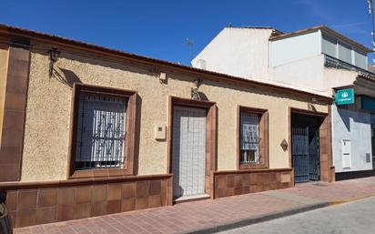 Vista exterior de Casa o xalet en venda en Torre-Pacheco amb Jardí privat, Terrassa i Traster