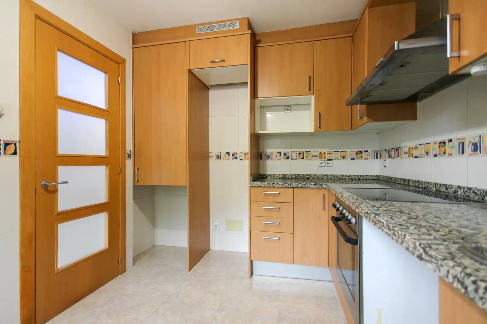 Küche von Wohnung zum Verkauf in Manresa mit Heizung, Terrasse und Abstellraum