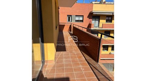 Foto 3 de Pis en venda a Llevant, Igualada