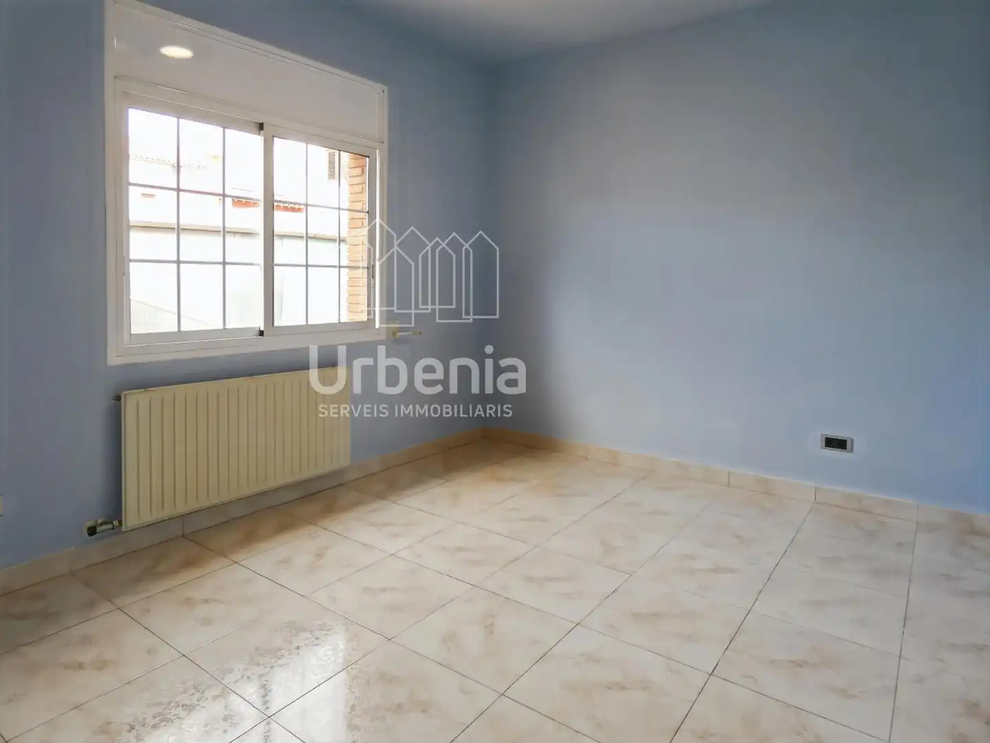 Habitación de Casa o chalet en venta en Premià de Mar con Aire acondicionado, Calefacción y Piscina