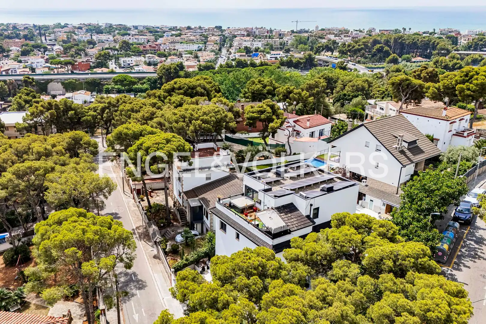 Exterior view of Houses for sale in Castelldefels  with Air Conditioner, Heating and Swimming Pool