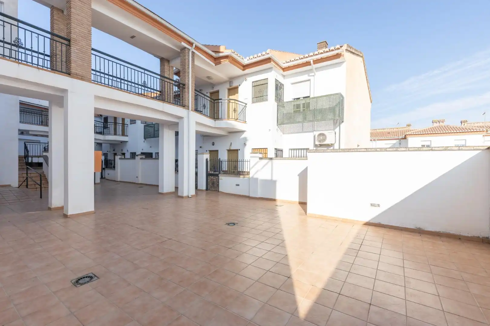 Exterior view of Flat for sale in Alhendín  with Air Conditioner