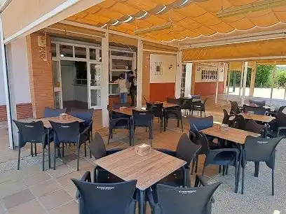 Local en venta en Mairena del Aljarafe con Aire acondicionado, Calefacción y Terraza