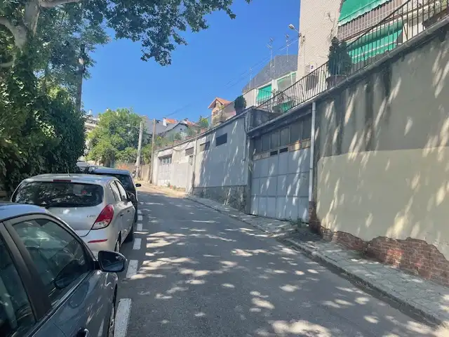Oficina en venta en Santa Rosa, Abantos - Carmelitas