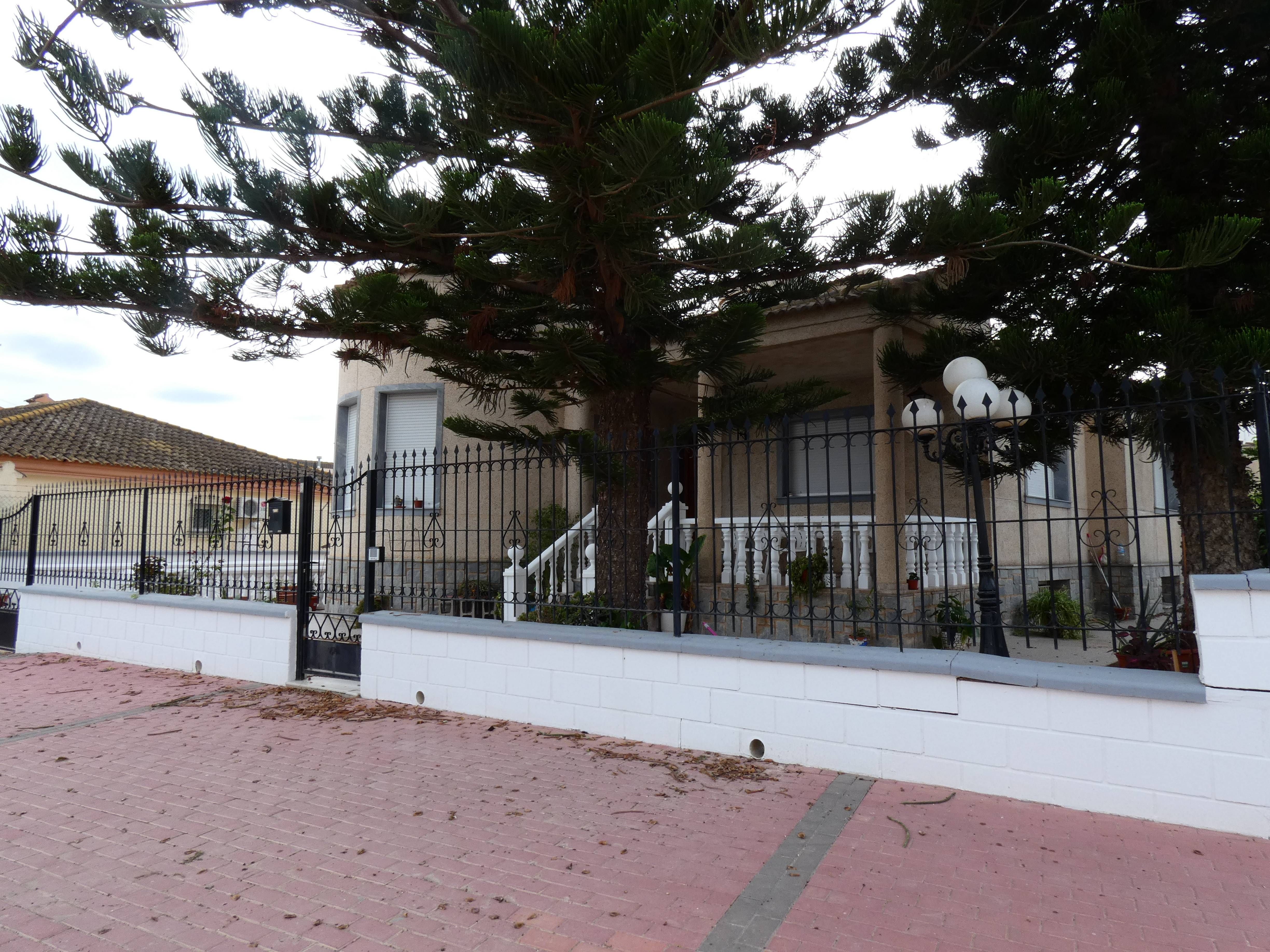 Vista exterior de Casa o xalet en venda en  Murcia Capital amb Jardí privat i Traster