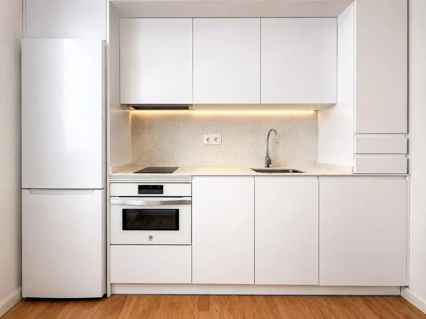 Küche von Wohnung zur Miete in Madrid mit Klimaanlage und Heizung
