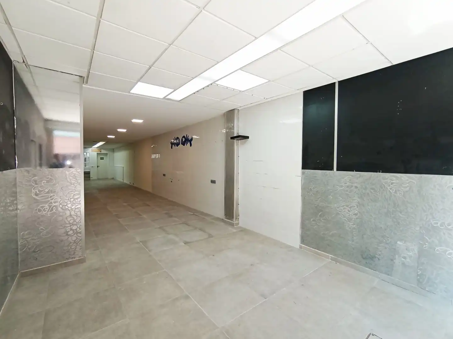 Local comercial de lloguer a Lluis Puigjaner 8, imagen 4