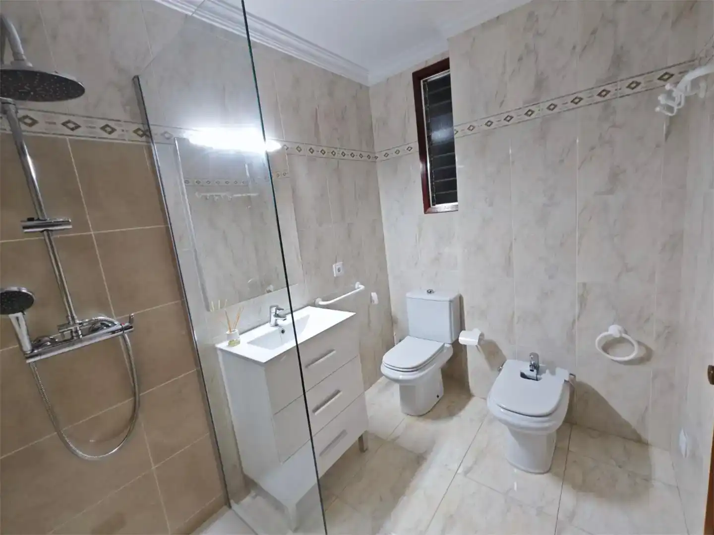 Baño de Piso en venta en  Palma de Mallorca con Aire acondicionado y Balcón