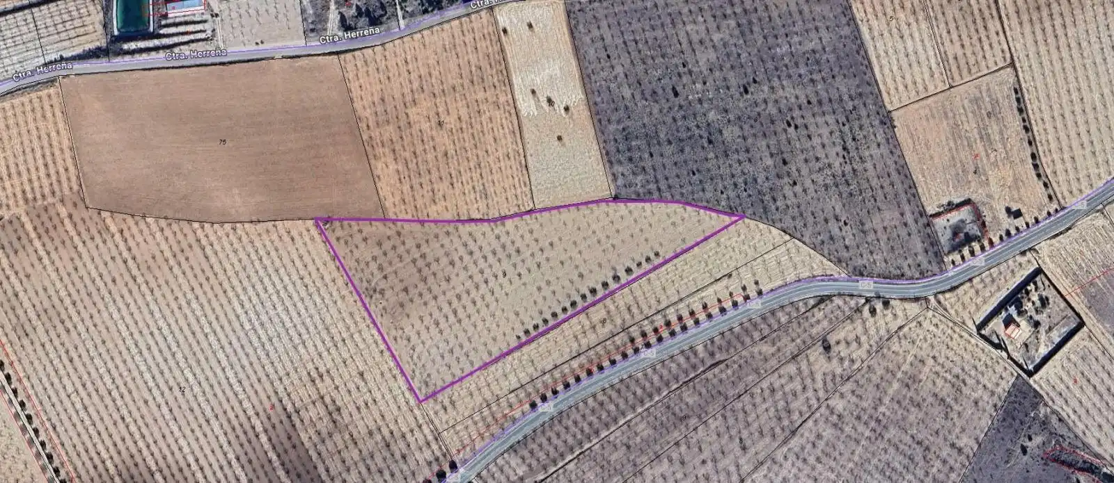 Lands and plots for sale in Mula