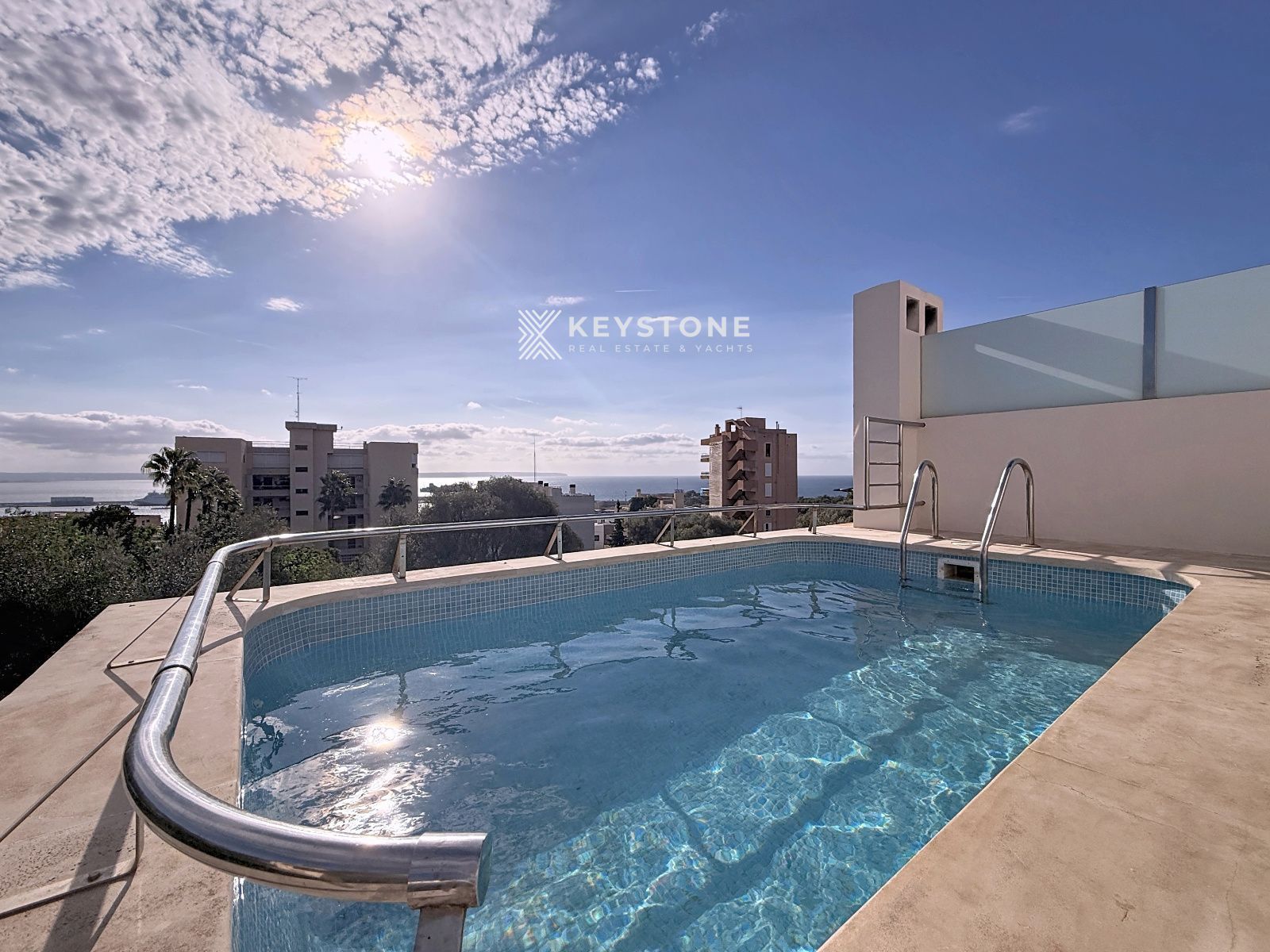 Piscina de Casa adosada de lloguer en  Palma de Mallorca amb Aire condicionat, Calefacció i Jardí privat