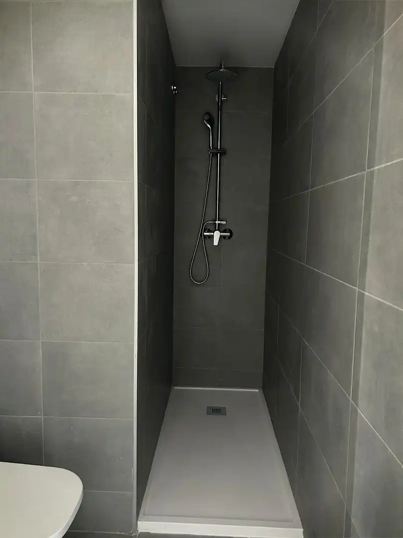 Baño de Apartamento de alquiler en Dénia con Aire acondicionado, Jardín privado y Terraza